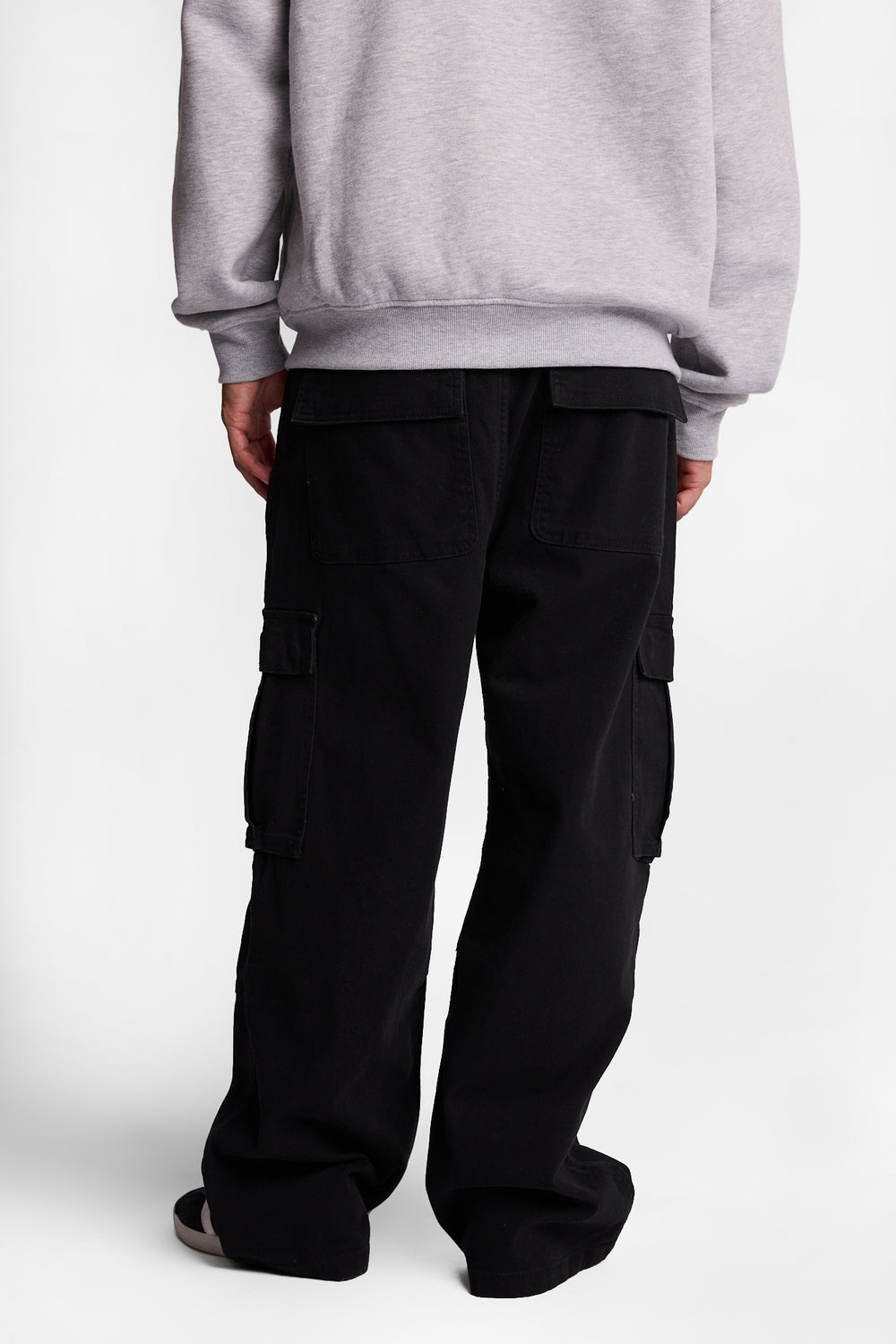 Pantalon super-ample utiltaire à poches cargo en coutil AERO Pantalon super-ample utiltaire à poches cargo en coutil AERO