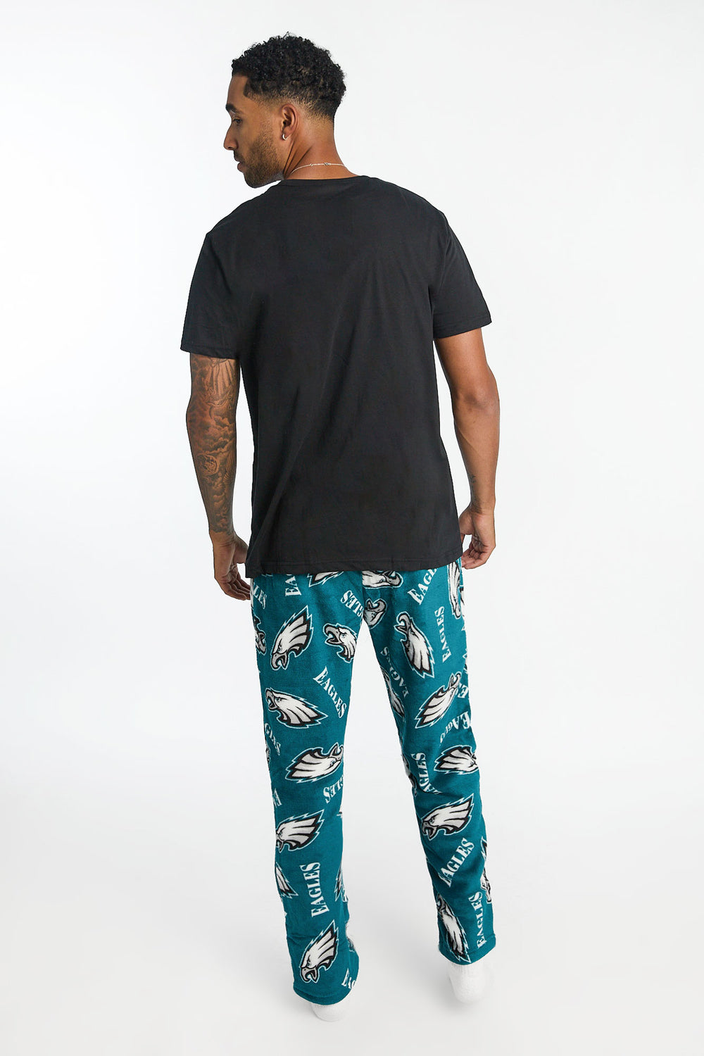 Mens Philadelphia Eagles 2-Piece Graphic Tee & Pajama Pant Set Mens Philadelphia Eagles 2-Piece Graphic Tee & Pajama Pant Set