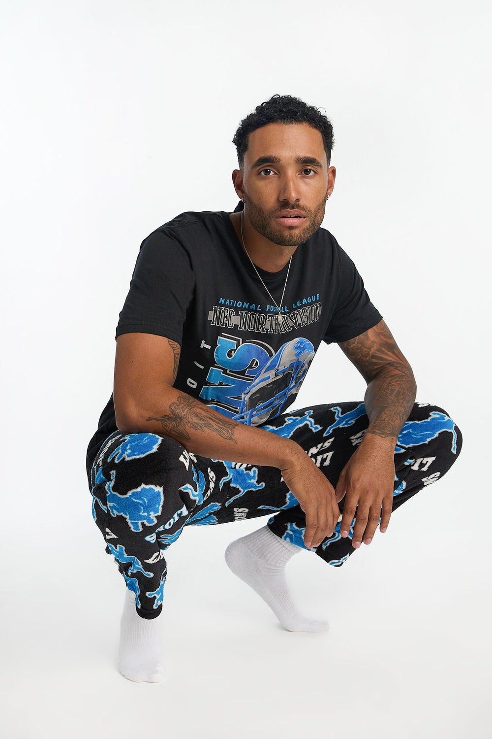 Mens Detroit Lions 2-Piece Graphic Tee & Pajama Pant Set Mens Detroit Lions 2-Piece Graphic Tee & Pajama Pant Set