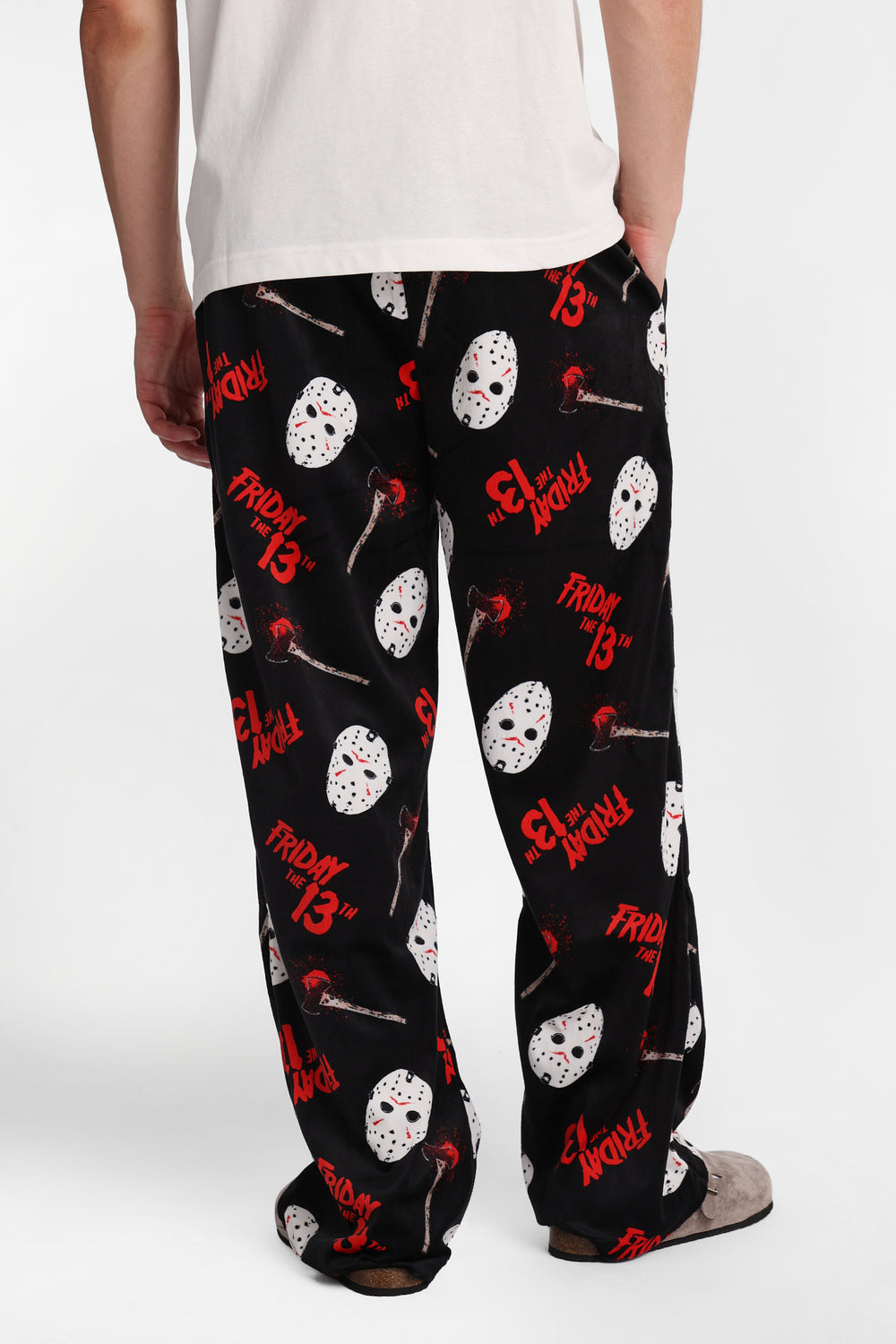 Pantalon pyjama en molleton soyeux imprimé Vendredi 13 Pantalon pyjama en molleton soyeux imprimé Vendredi 13
