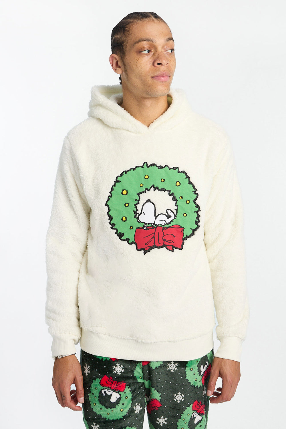 Haut à capuchon en sherpa Peanuts Snoopy homme Haut à capuchon en sherpa Peanuts Snoopy homme