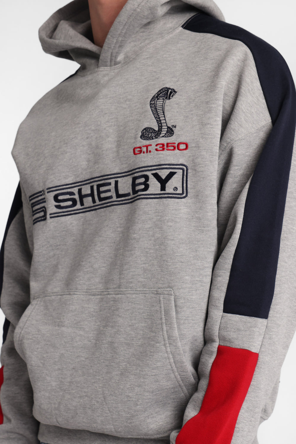 Haut à capuchon imprimé Shelby Cobra Haut à capuchon imprimé Shelby Cobra