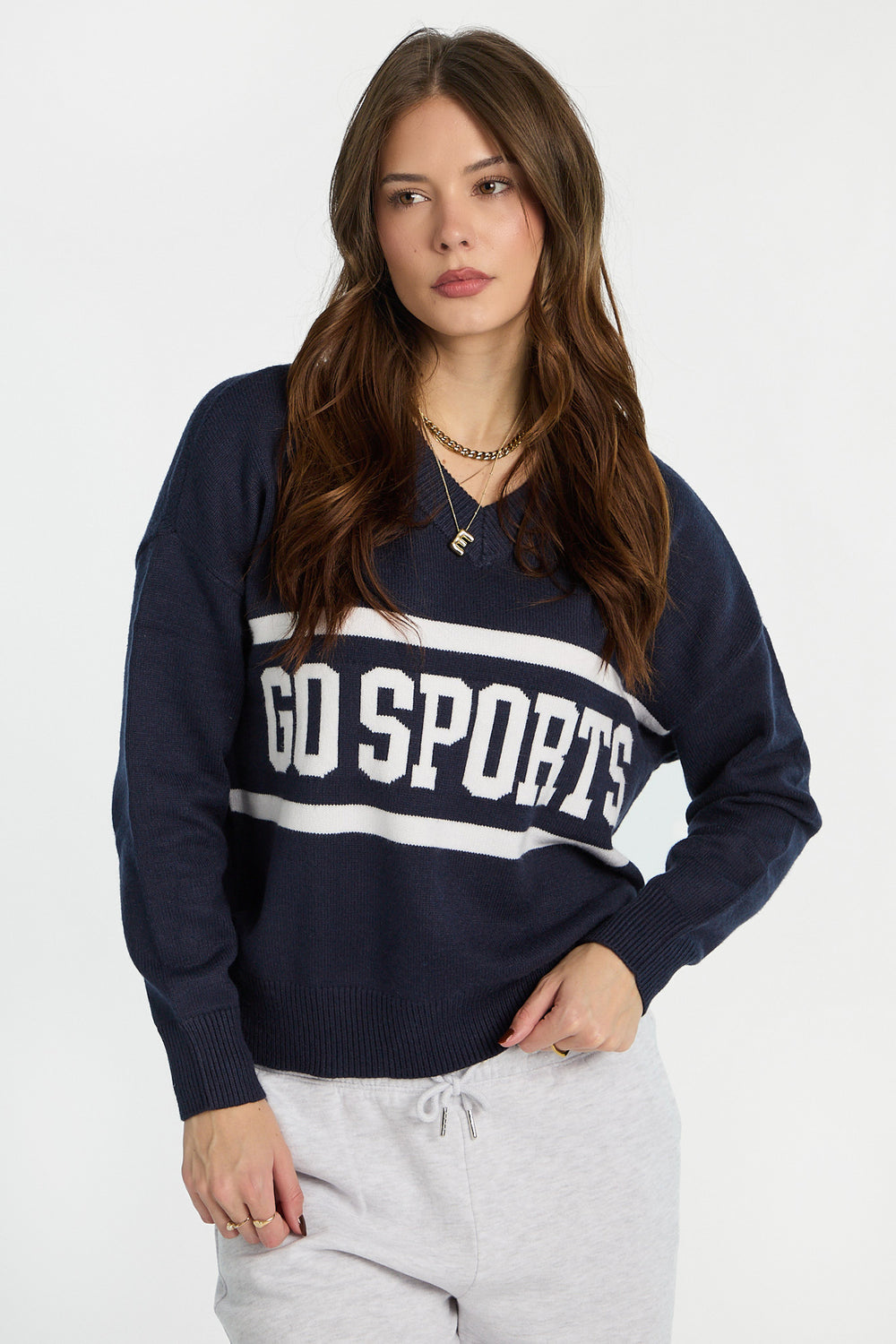 Chandail à col en V en tricot plat AERO Chandail à col en V en tricot plat AERO