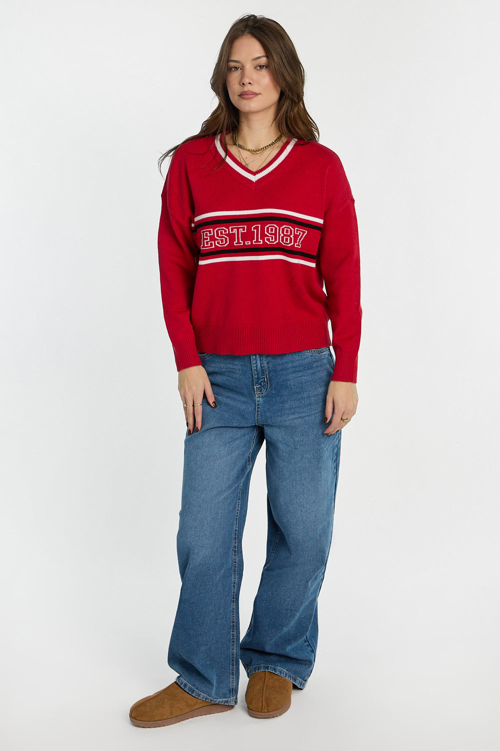 AERO Graphic Flat Knit V-Neck Sweater AERO Graphic Flat Knit V-Neck Sweater