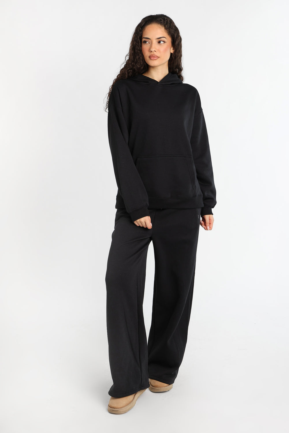 Pantalon de survêtement à jambe large AERO Pantalon de survêtement à jambe large AERO