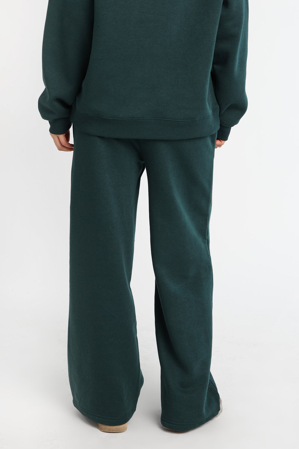 AERO Wide-Leg Sweatpants AERO Wide-Leg Sweatpants