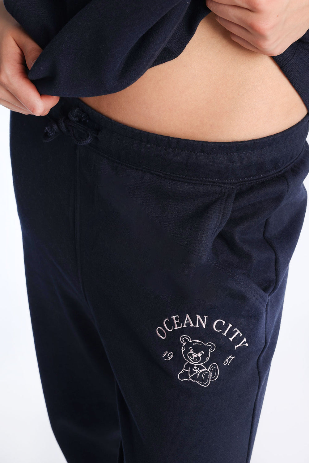 AERO Boyfriend Fleece Jogger AERO Boyfriend Fleece Jogger