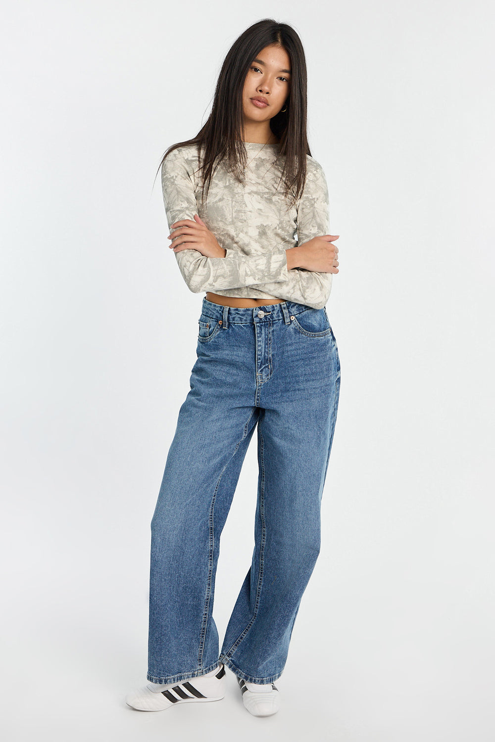 T-shirt court à manches longues et col ras-du-cou AERO T-shirt court à manches longues et col ras-du-cou AERO