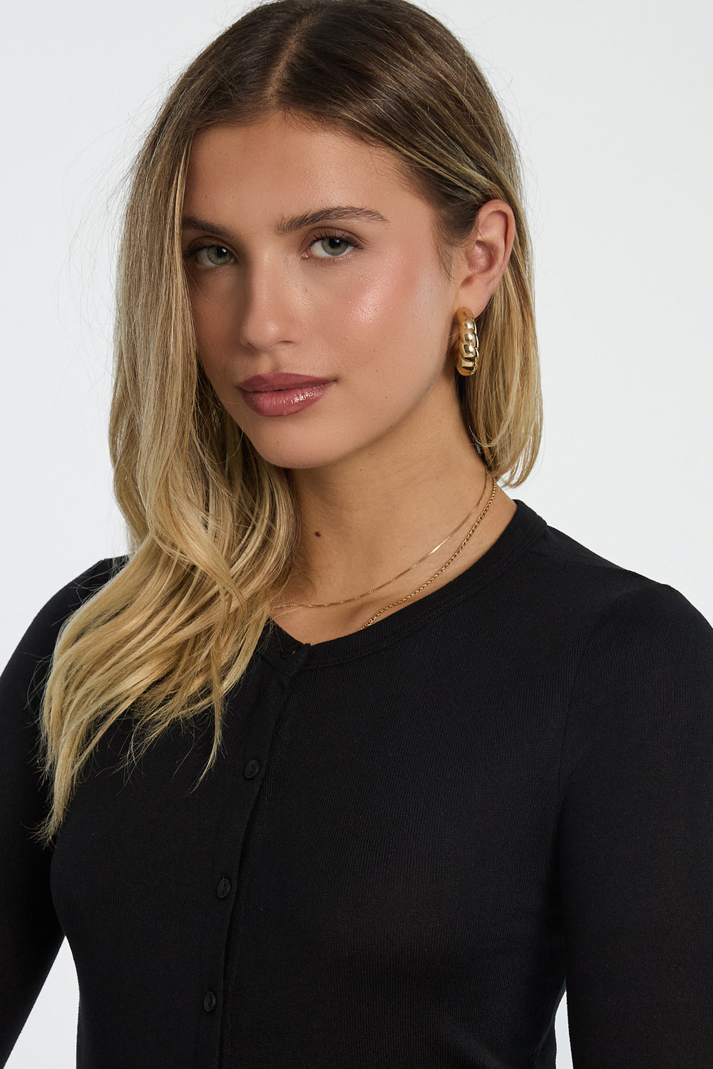 Haut ultra-doux à manches longues boutonné Haut ultra-doux à manches longues boutonné