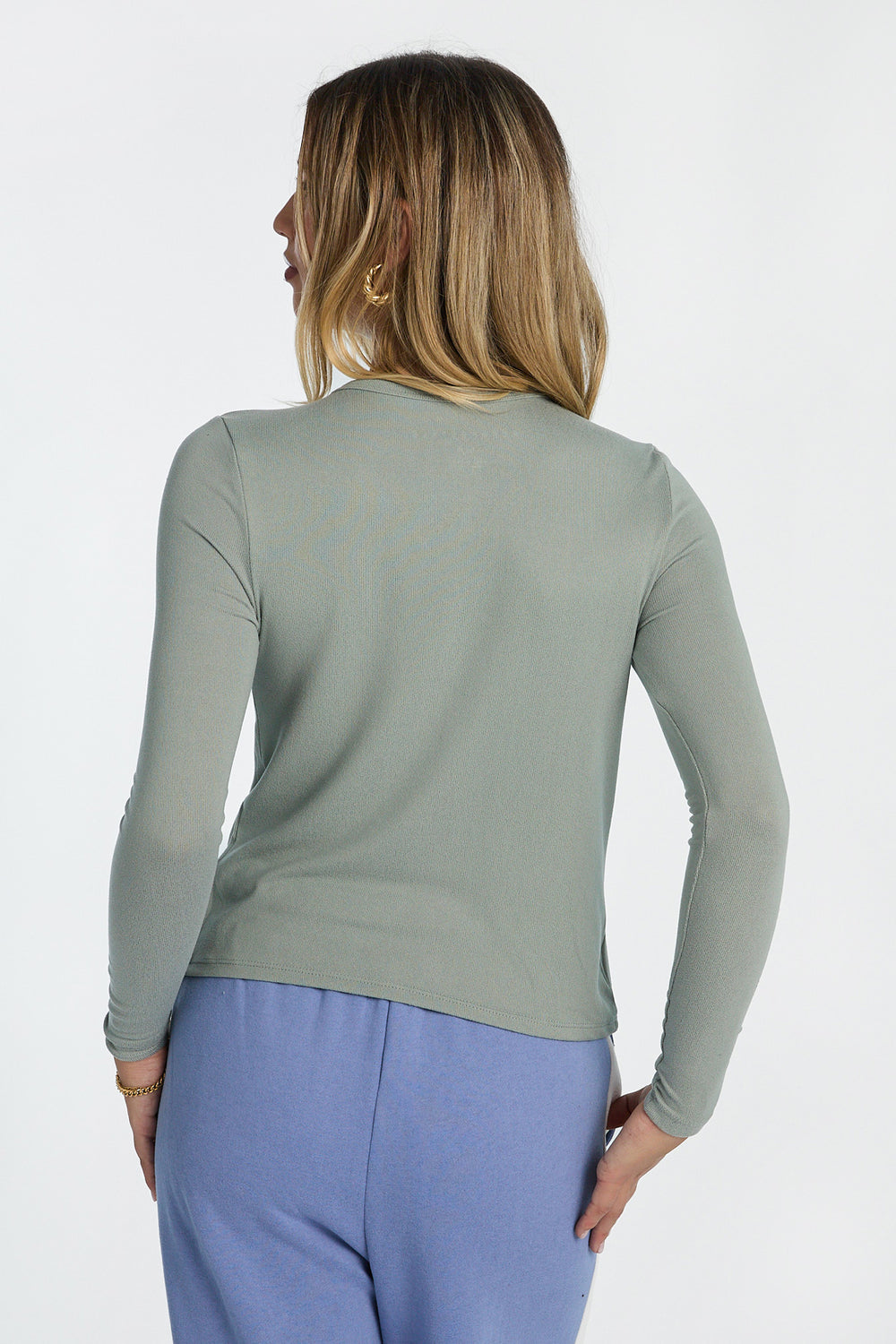 AERO Super Soft Button-Up Long Sleeve Top AERO Super Soft Button-Up Long Sleeve Top