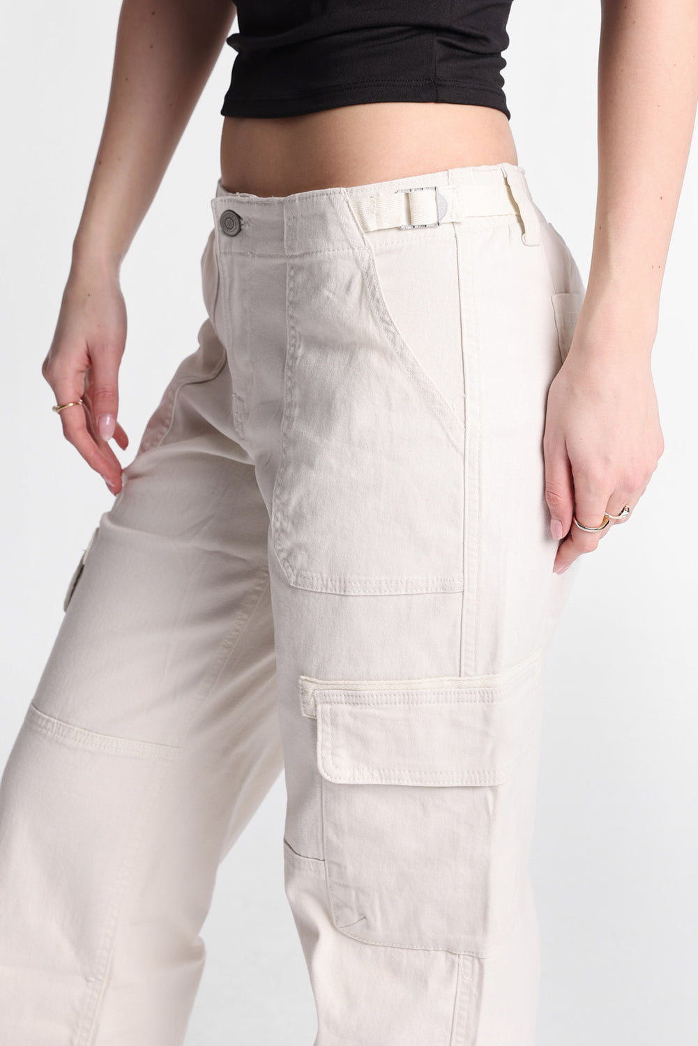 Pantalon cargo ample taille basse AERO Pantalon cargo ample taille basse AERO
