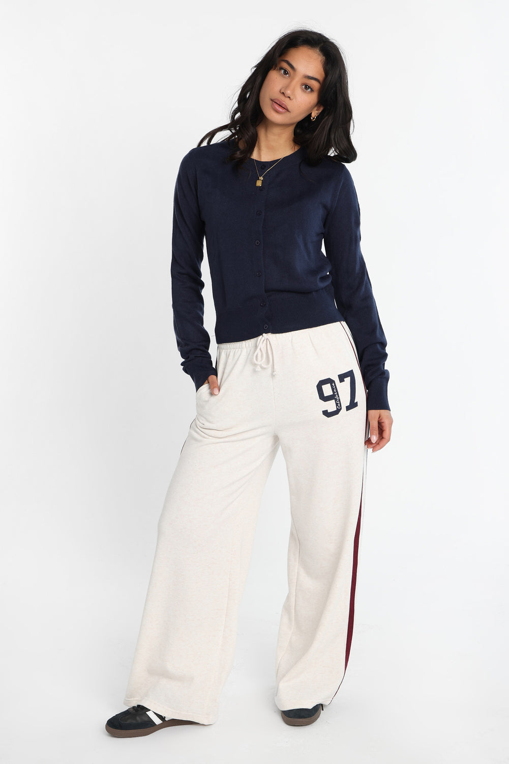 Button-Up Crew Neck Cardigan Button-Up Crew Neck Cardigan