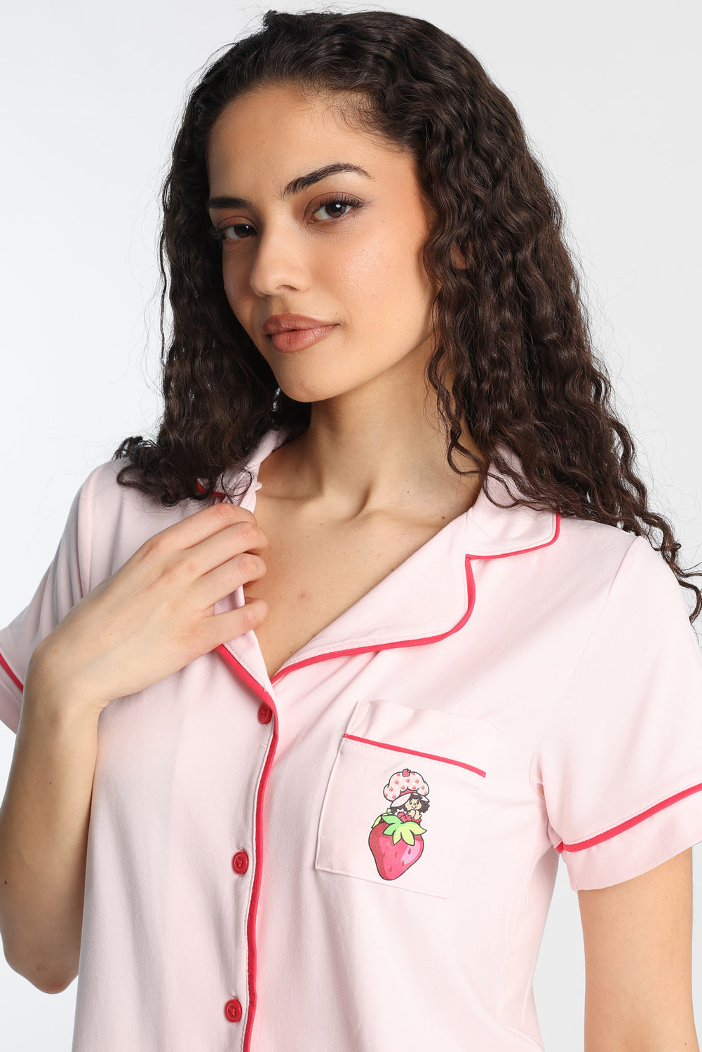 Ensemble chemise et short pyjama imprimés Strawberry Shortcake Ensemble chemise et short pyjama imprimés Strawberry Shortcake