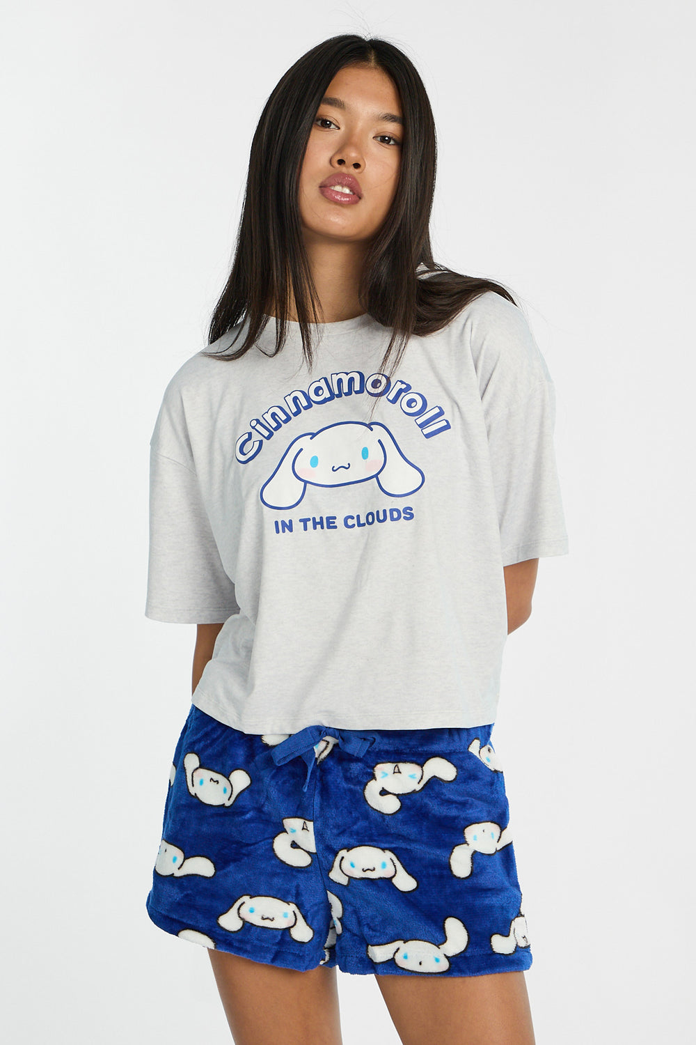 Ensemble de pyjama 2 pièces imprimé Cinnamoroll In The Clouds Ensemble de pyjama 2 pièces imprimé Cinnamoroll In The Clouds
