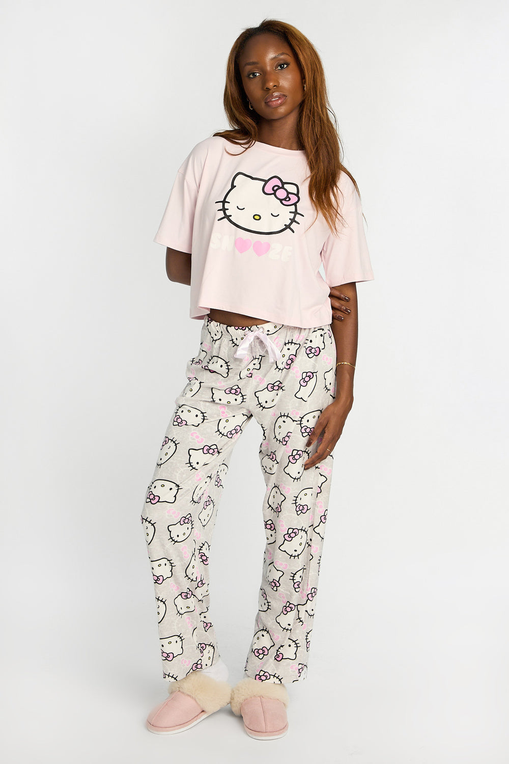 Ensemble de pyjama en velour imprimé Hello Kitty Snooze Ensemble de pyjama en velour imprimé Hello Kitty Snooze