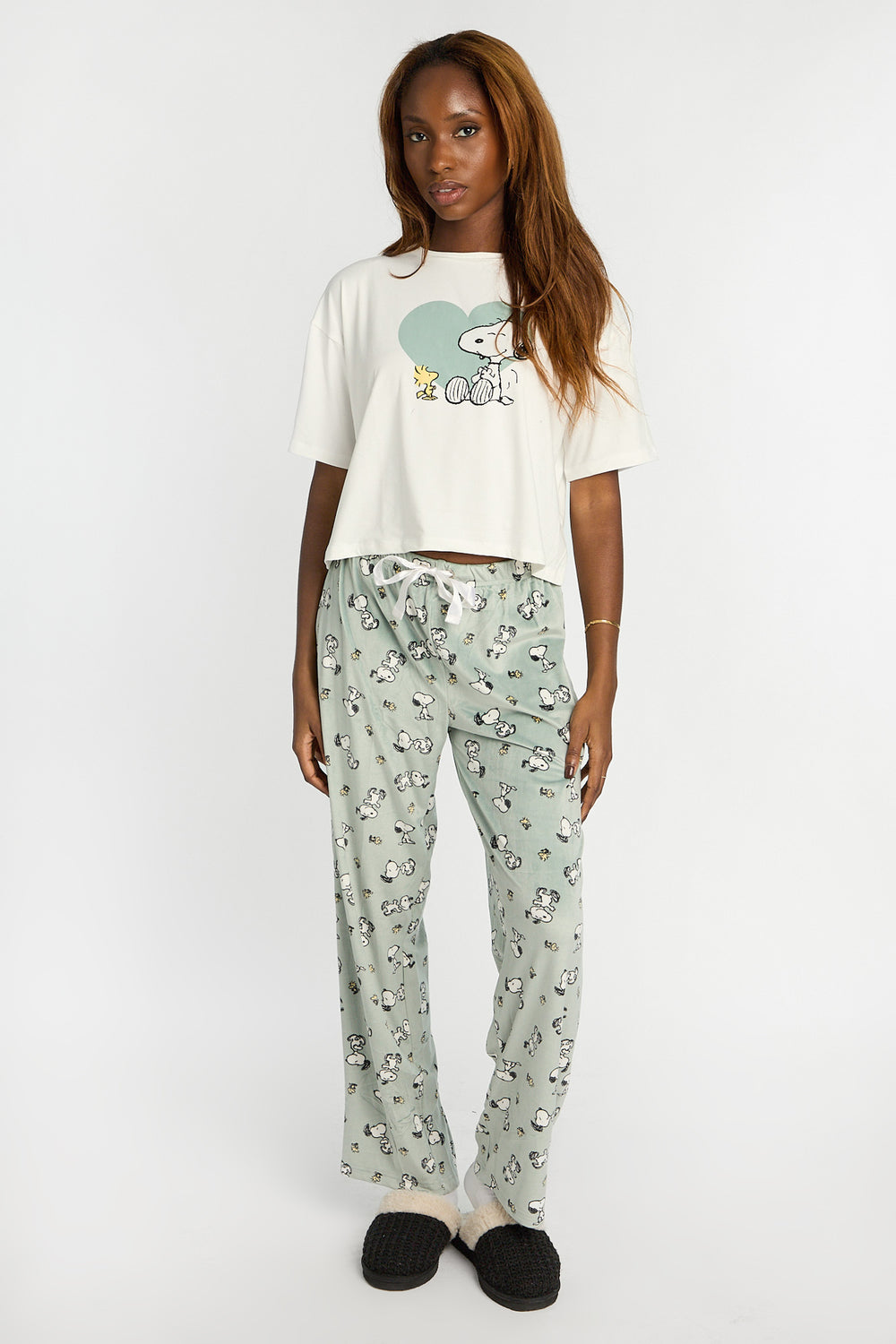 Ensemble de pyjama en velour imprimé Peanuts Snoopy coeur Ensemble de pyjama en velour imprimé Peanuts Snoopy coeur