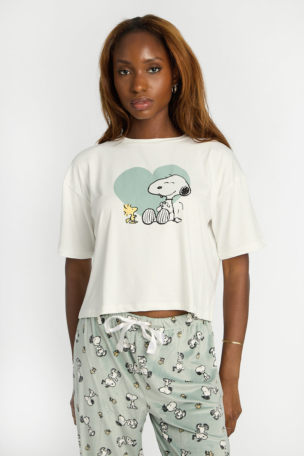 Ensemble de pyjama en velour imprimé Peanuts Snoopy coeur Ensemble de pyjama en velour imprimé Peanuts Snoopy coeur