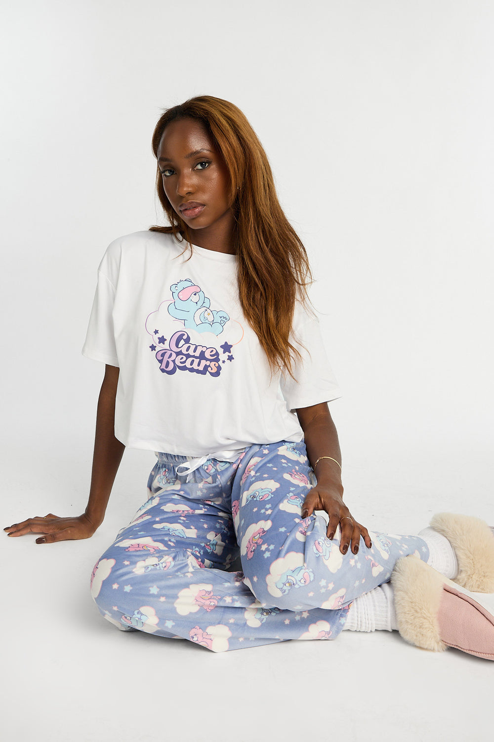 Ensemble de pyjama en velour imprimé Care Bears Ensemble de pyjama en velour imprimé Care Bears