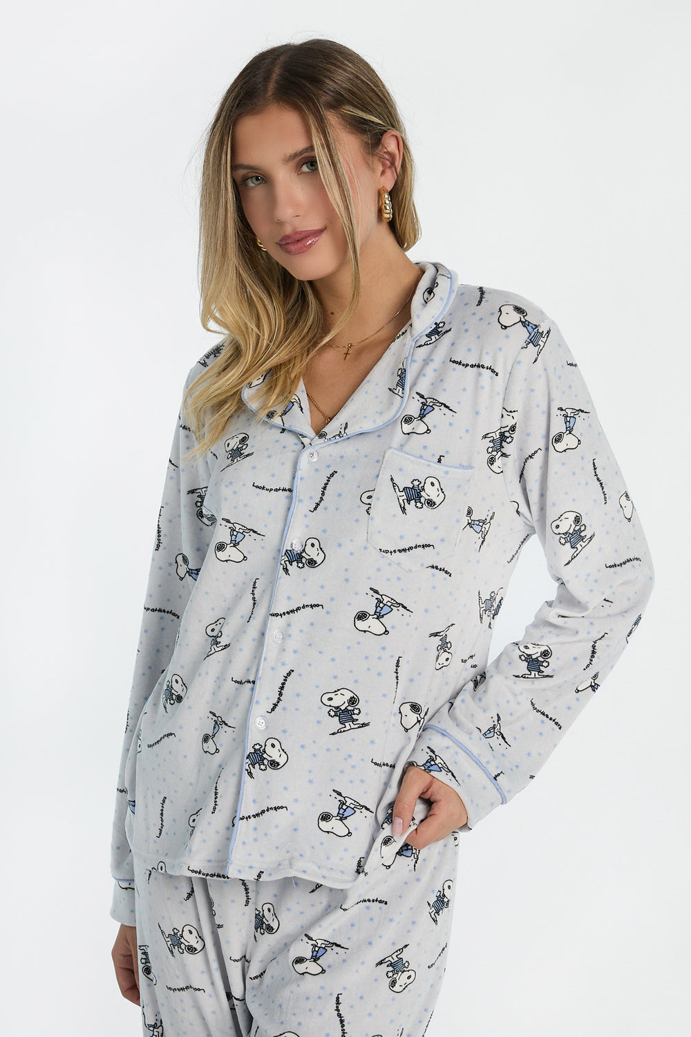 Ensemble de pyjama en velours 2 pièces Peanuts Snoopy Ensemble de pyjama en velours 2 pièces Peanuts Snoopy