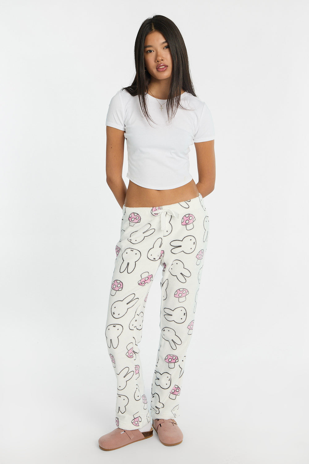 Pantalon de pyjama en peluche imprimé champignon Miffy Pantalon de pyjama en peluche imprimé champignon Miffy