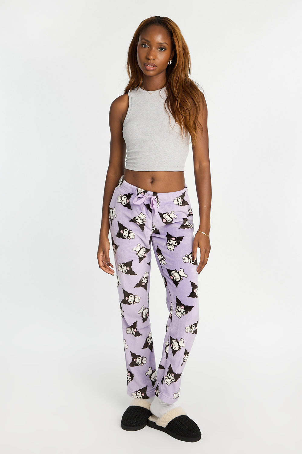 Pantalon de pyjama en peluche imprimé Kuromi Pantalon de pyjama en peluche imprimé Kuromi