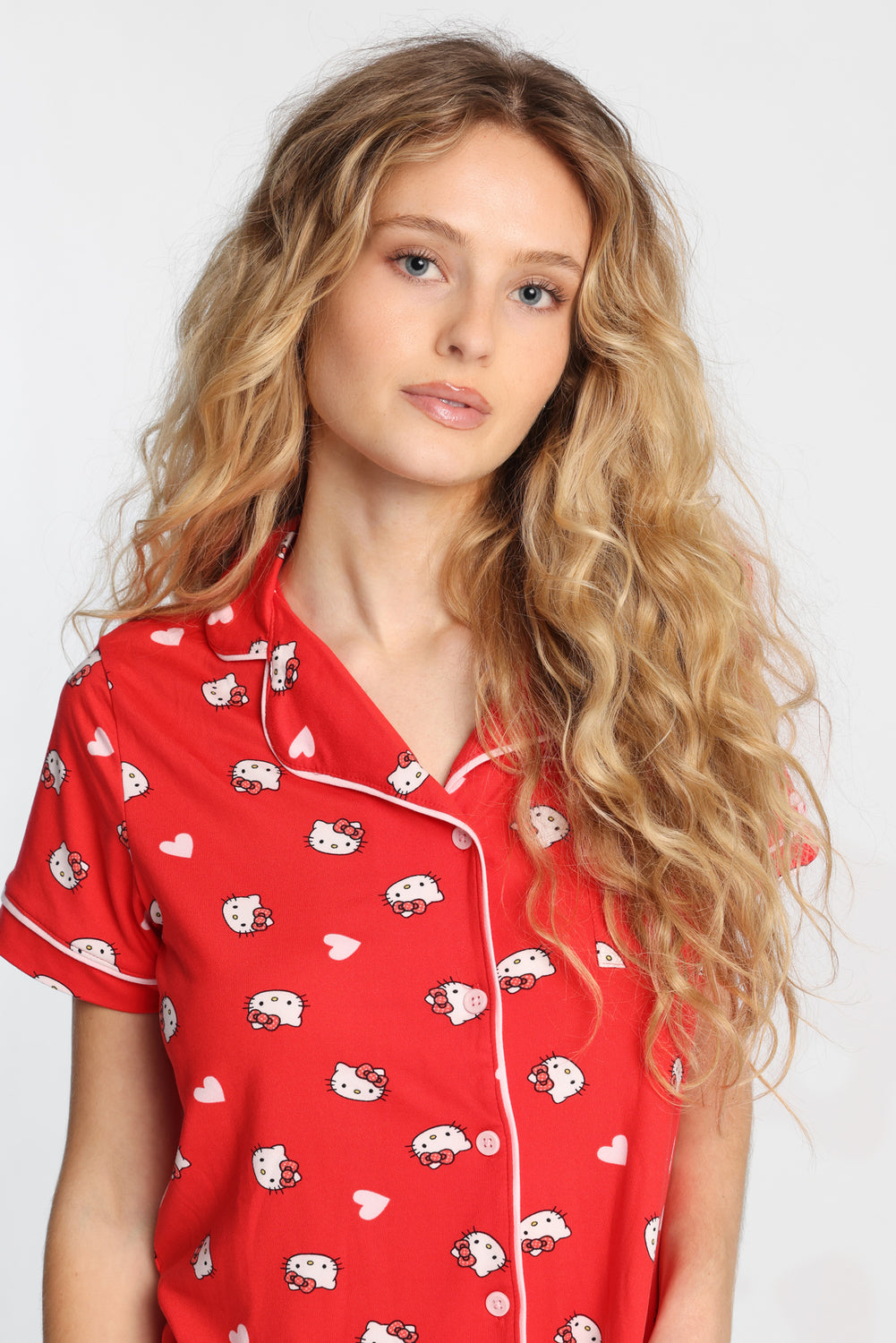 Hello Kitty Super Soft Printed Dad Pajama Shirt & Shorts 2-Piece Set Hello Kitty Super Soft Printed Dad Pajama Shirt & Shorts 2-Piece Set