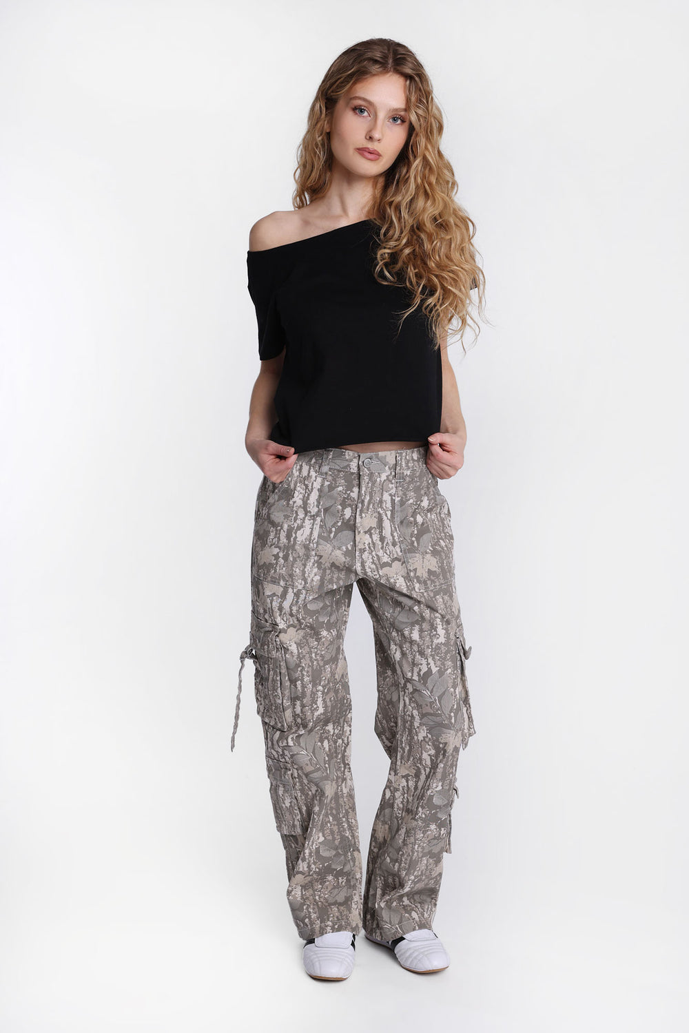 T-shirt surdimensionné à manches courtes et épaules dénudées Aéropostale T-shirt surdimensionné à manches courtes et épaules dénudées Aéropostale