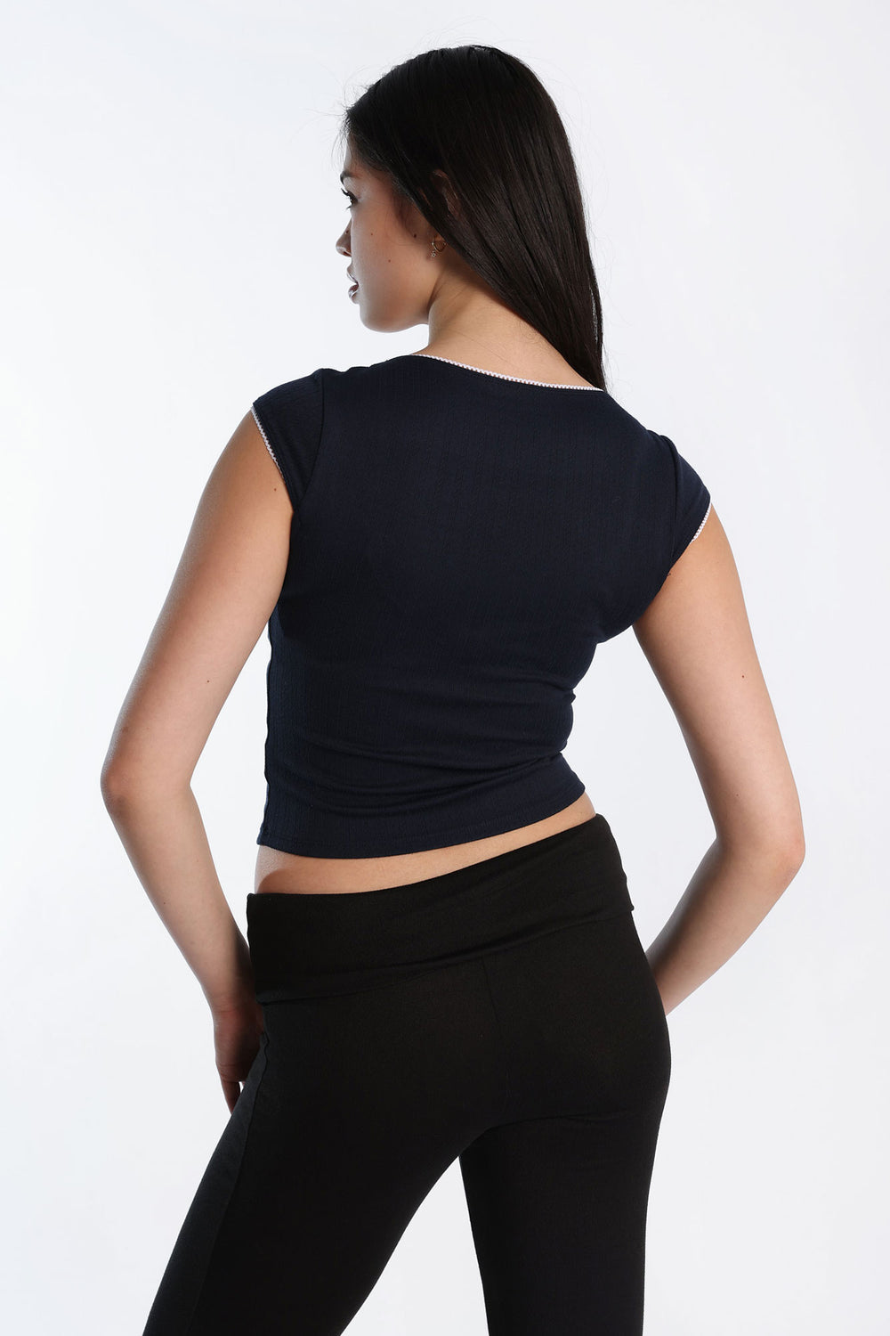 T-shirt à manches courtes et col carré en tricot pointelle AERO T-shirt à manches courtes et col carré en tricot pointelle AERO