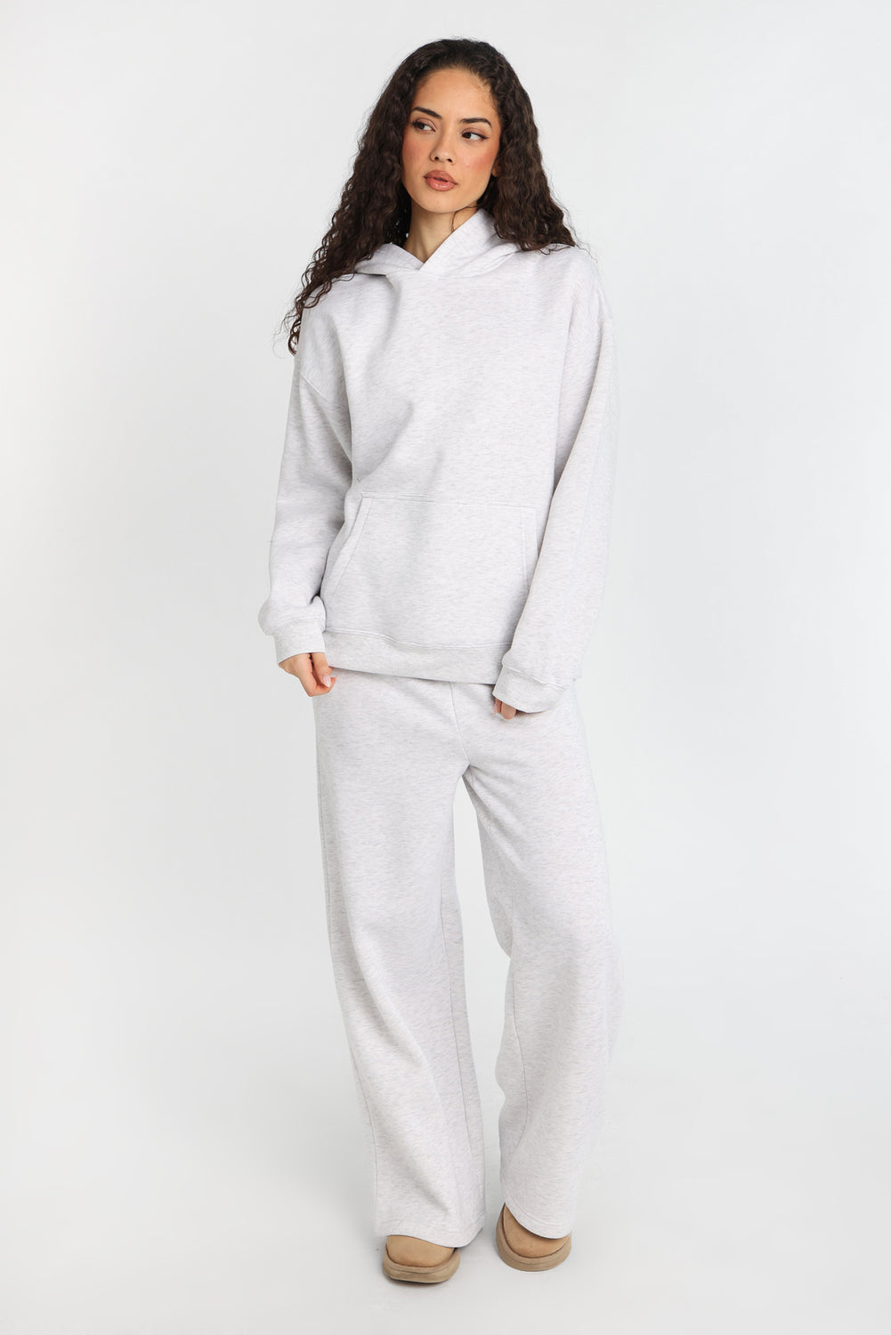 Haut à capuchon coupe boyfriend AERO Haut à capuchon coupe boyfriend AERO