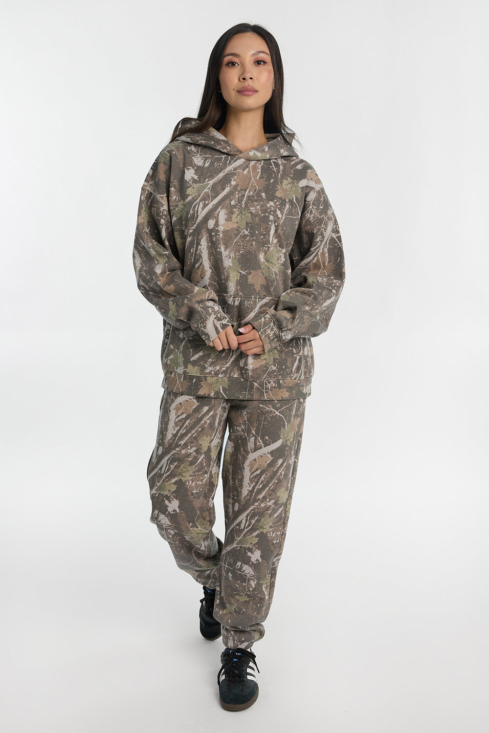 AERO Graphic Boyfriend Hoodie AERO Graphic Boyfriend Hoodie