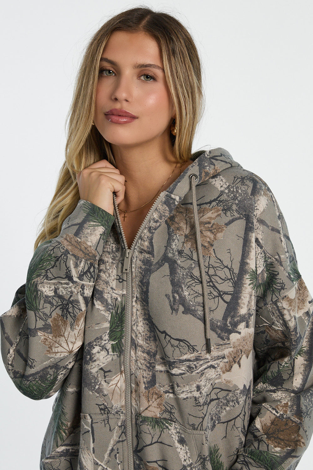 AERO Oversized Zip-Up Hoodie AERO Oversized Zip-Up Hoodie