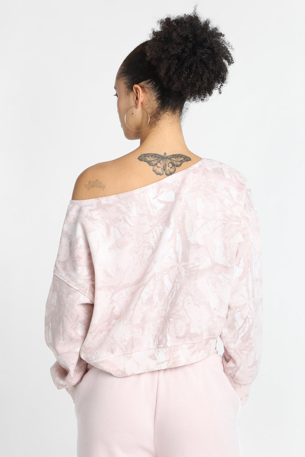 AERO Off-Shoulder Sweatshirt AERO Off-Shoulder Sweatshirt