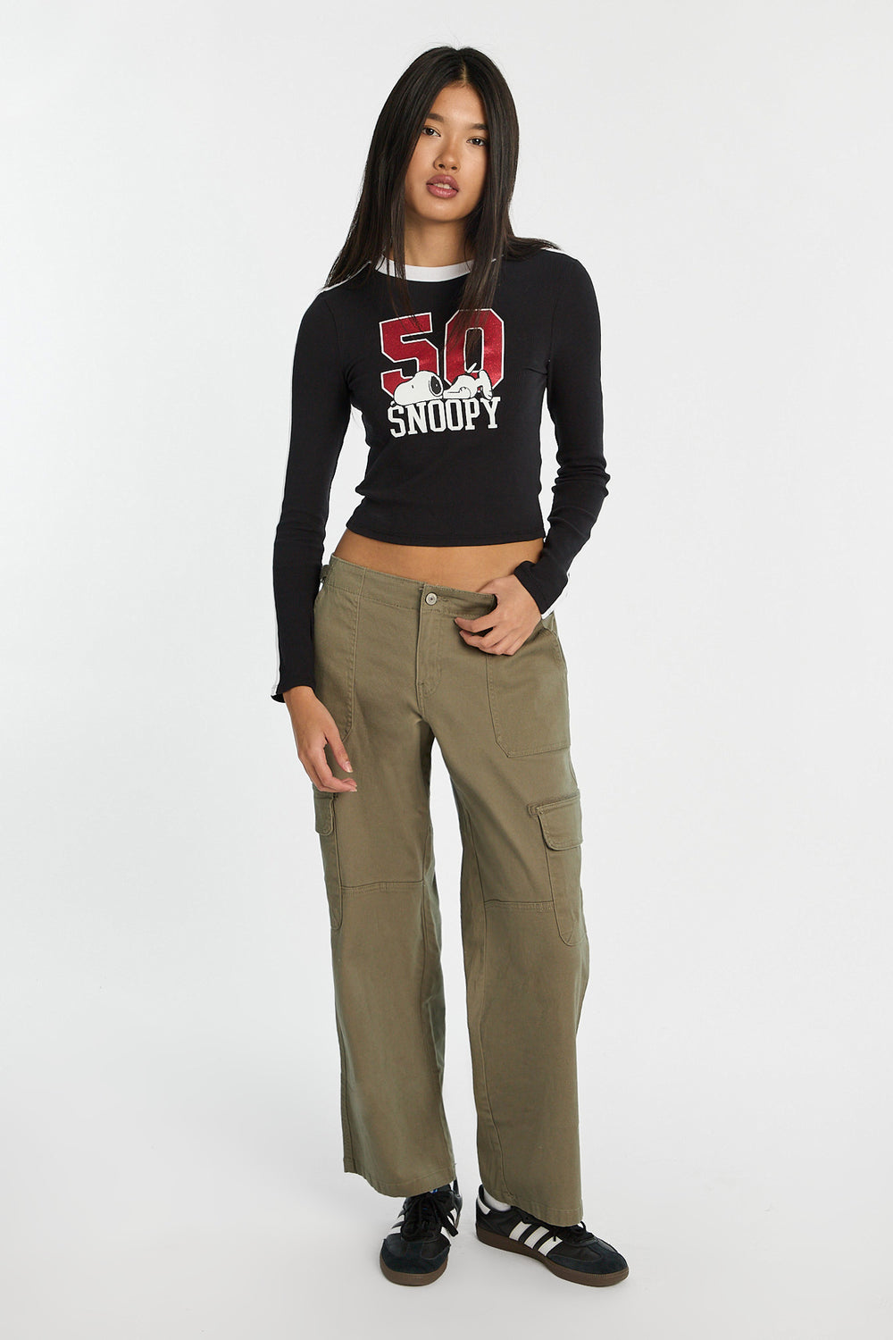 T-shirt ajusté à manches longues imprimé Peanuts Snoopy 50 T-shirt ajusté à manches longues imprimé Peanuts Snoopy 50
