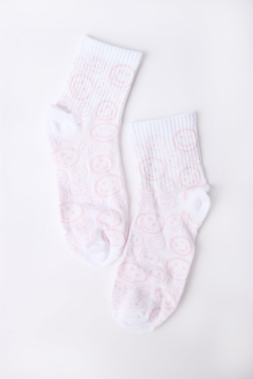 Ensemble de pantoufles et chaussettes en peluche graphique AERO Ensemble de pantoufles et chaussettes en peluche graphique AERO