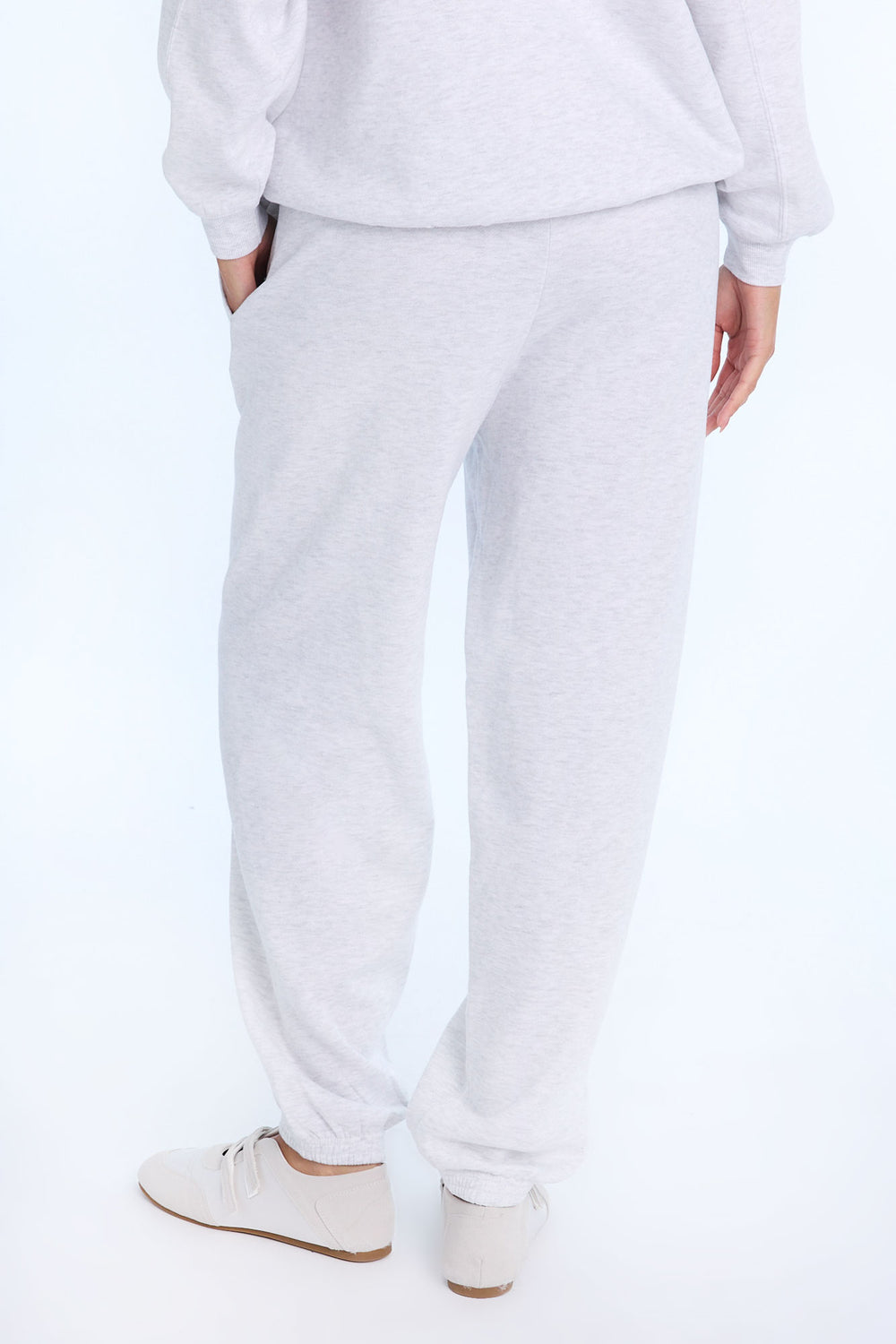 AERO Oversized Graphic Sweatpant AERO Oversized Graphic Sweatpant
