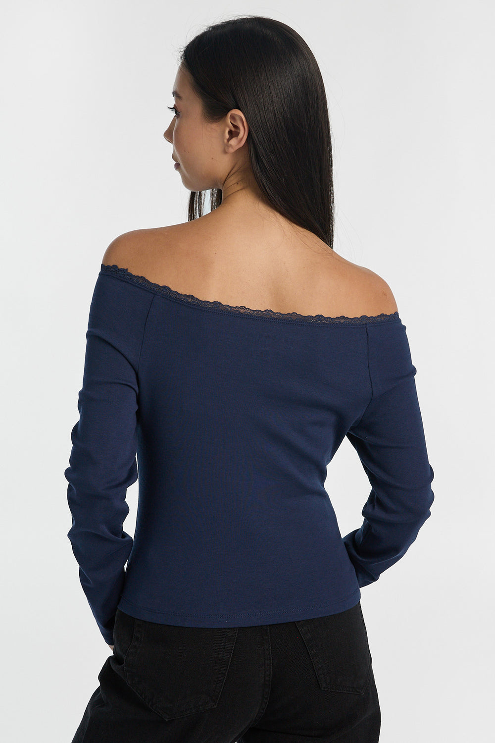 AERO Off-Shoulder Graphic Long Sleeve Top AERO Off-Shoulder Graphic Long Sleeve Top