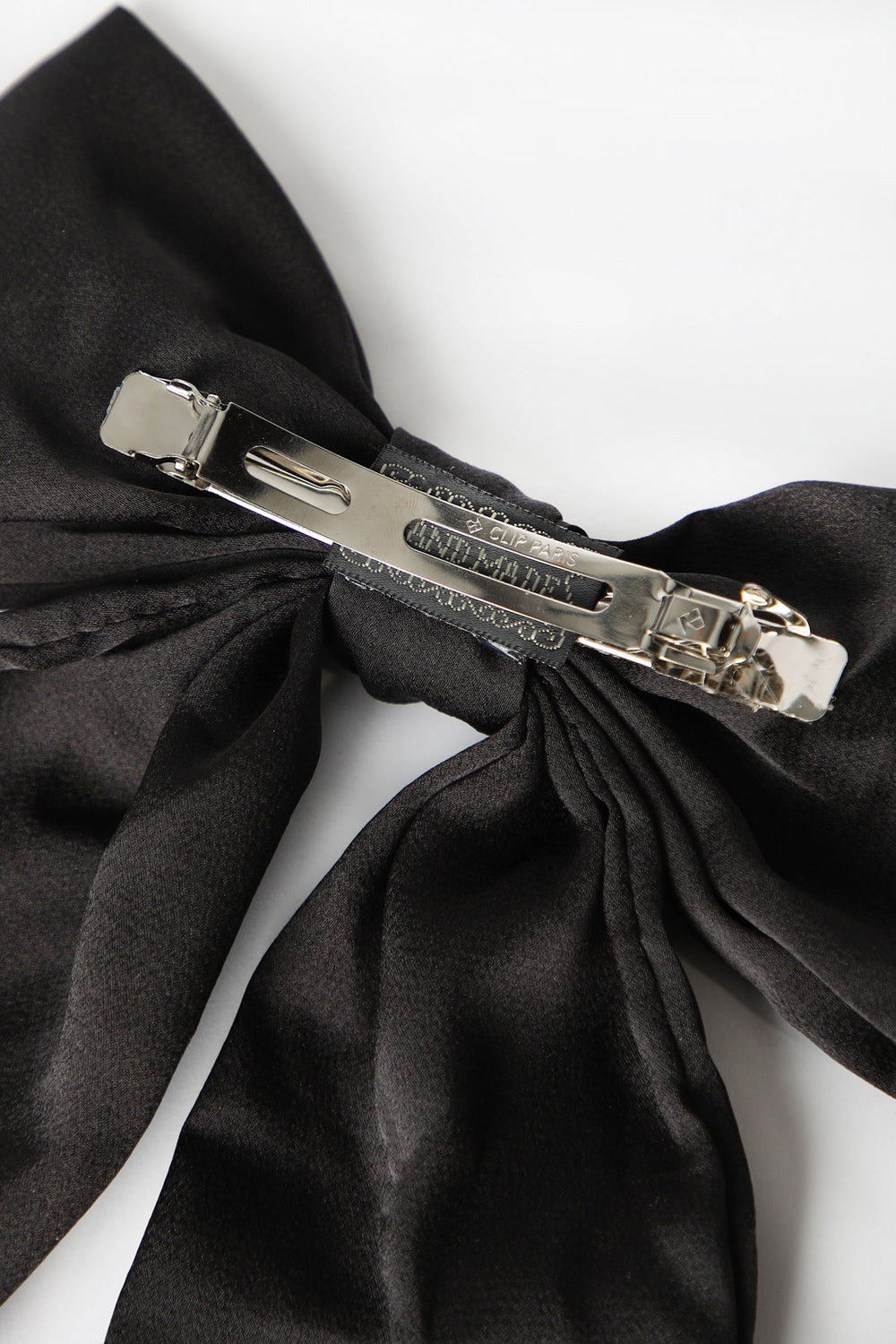 Grande barrette à cheveux avec noeud Grande barrette à cheveux avec noeud