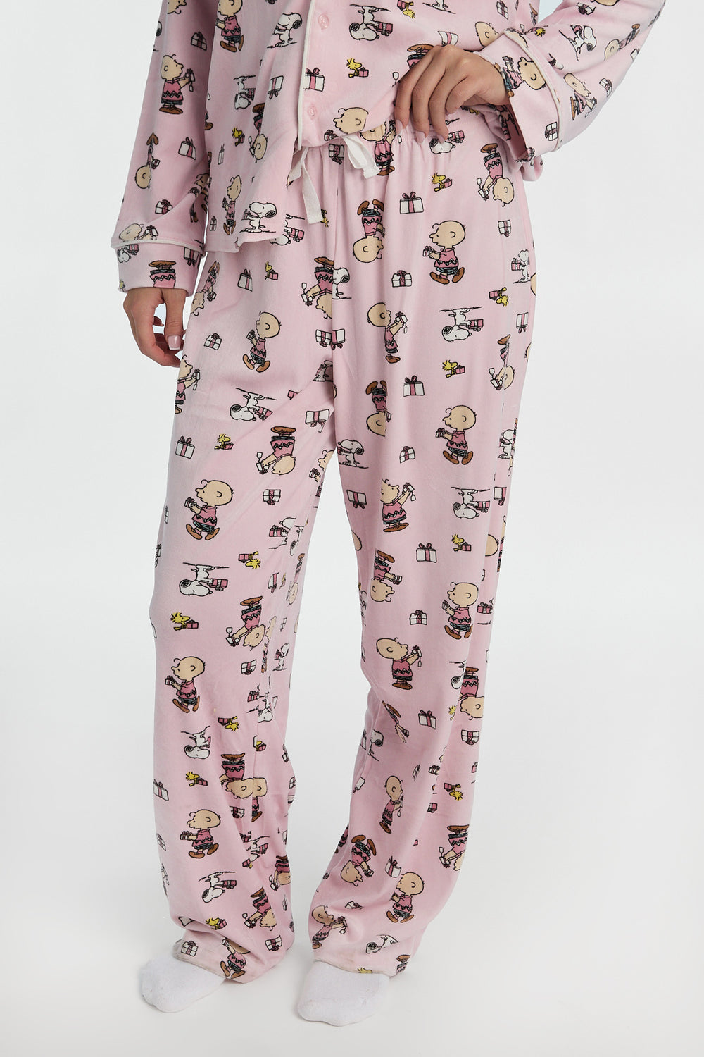 Ensemble de pyjama 2 pièces imprimé cadeaux de Noël Peanuts Snoopy Ensemble de pyjama 2 pièces imprimé cadeaux de Noël Peanuts Snoopy