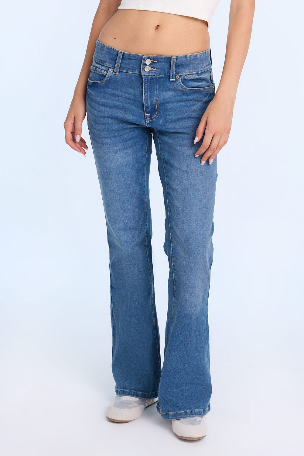 AERO Low-Rise Flare Jeans AERO Low-Rise Flare Jeans