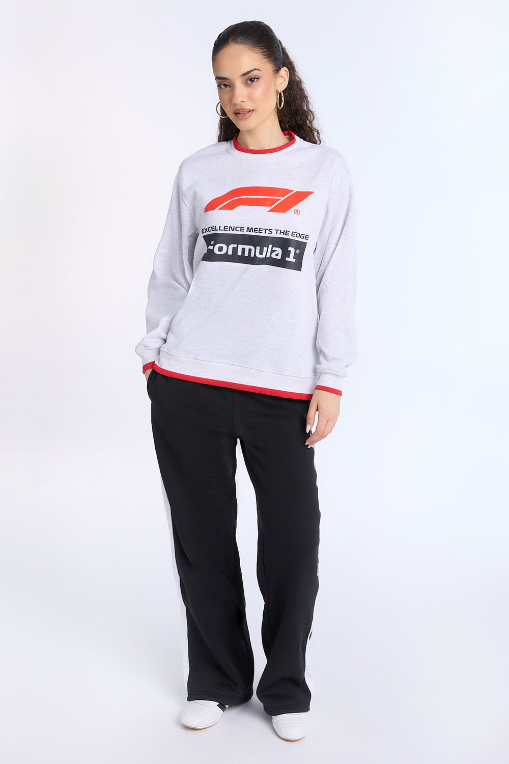 Sweatshirt à col ras du cou imprimé Formula 1 Sweatshirt à col ras du cou imprimé Formula 1