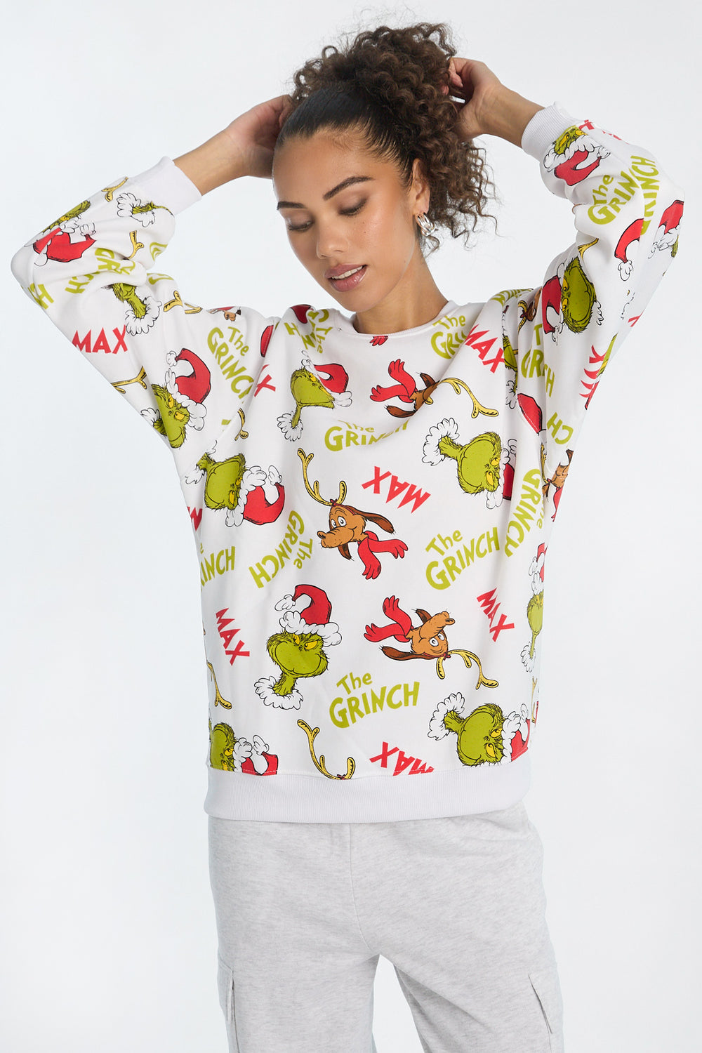 Sweatshirt à col ras du cou imprimé The Grinch et Max Sweatshirt à col ras du cou imprimé The Grinch et Max