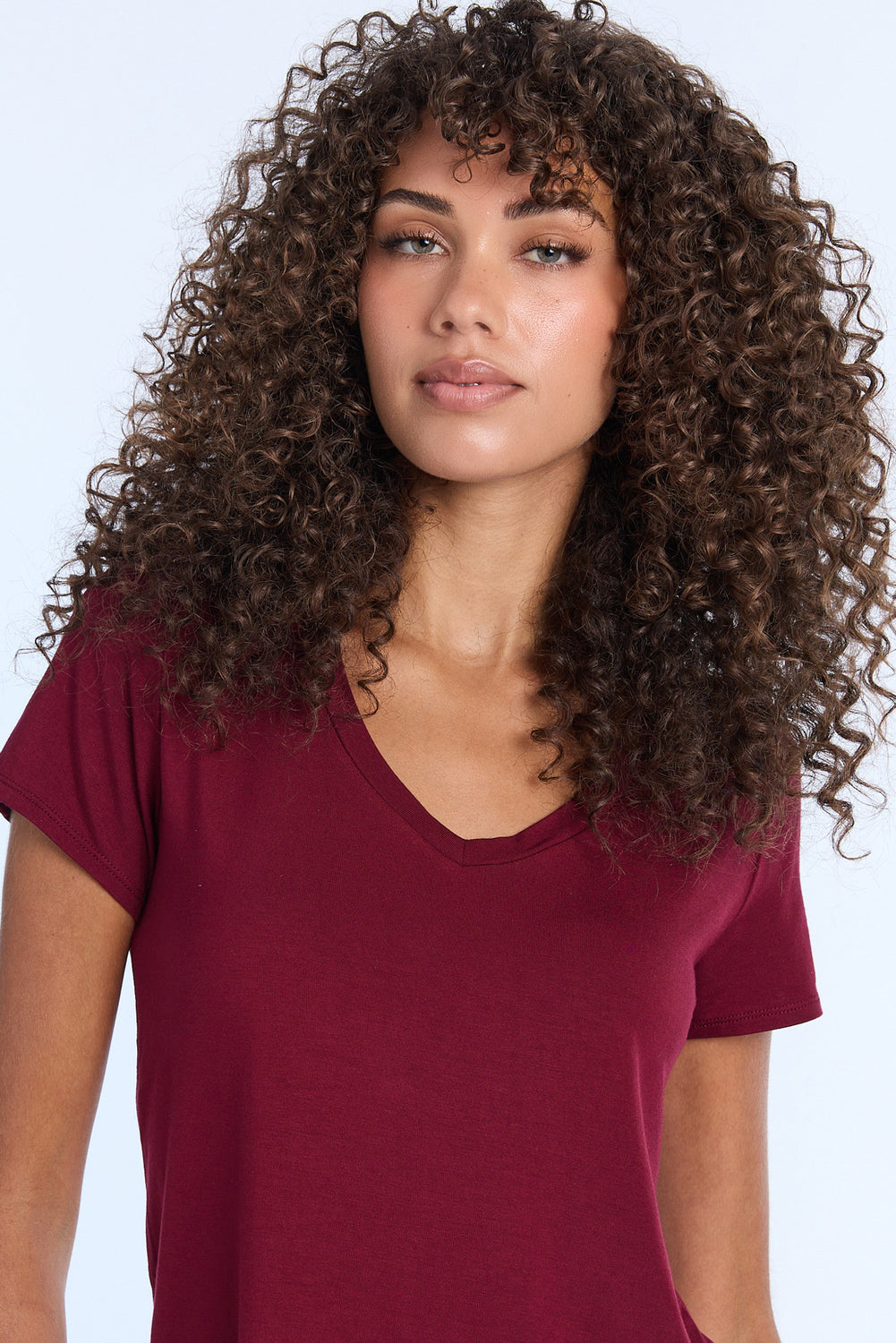 AERO Short Sleeve V-Neck Relaxed Tee AERO Short Sleeve V-Neck Relaxed Tee