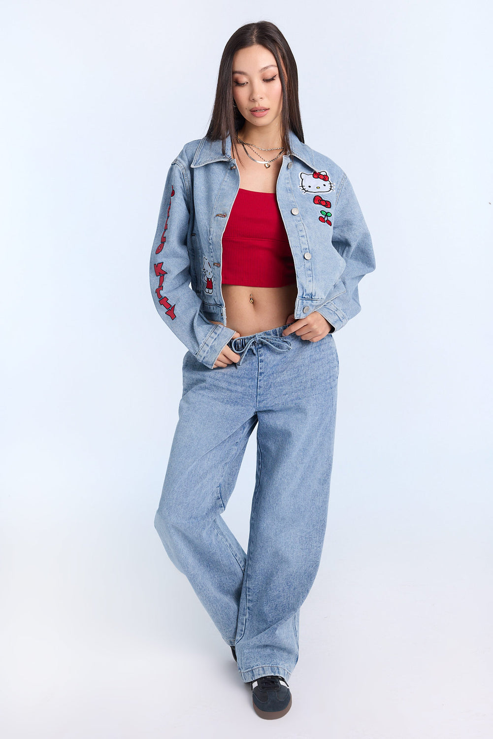 Veste en denim brodée Hello Kitty Veste en denim brodée Hello Kitty