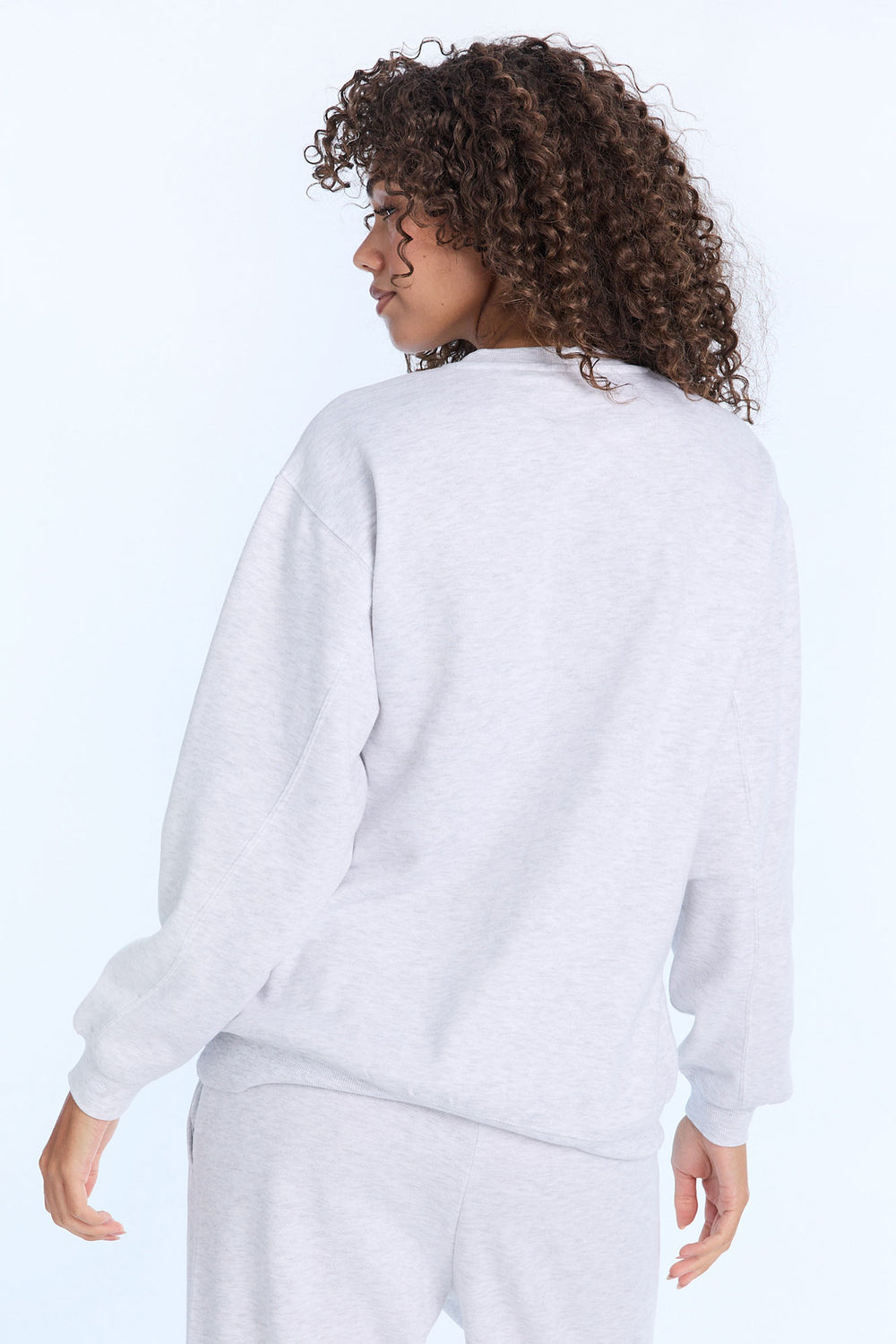 Sweatshirt à col ras du cou surdimensionné AERO Sweatshirt à col ras du cou surdimensionné AERO